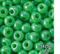 Бісер Preciosa 10/0 зелений (58250-10/0-1с) перлинний 50 гр.