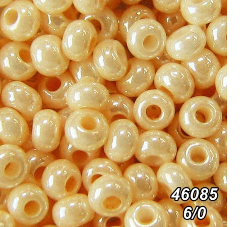 Бісер Preciosa 6/0 бежевий (46085-6/0-1с) перлинний 50 гр.