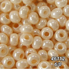 Бісер Preciosa №6/0 бежевий (46112-6/0-1с) перлинний 50 гр.