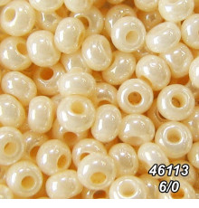 Бісер Preciosa №6/0 бежевий (46113-6/0-1с) перлинний 50 гр.