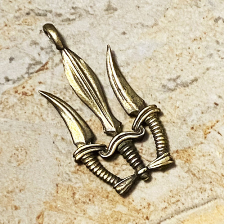 Підвіска-кулон “Тризуб кенджали” (4,5х2,5 см.) Метал: бронза pkb-54